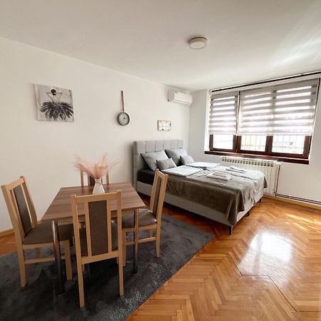 Apartament Nejra Sarajewo Zewnętrze zdjęcie